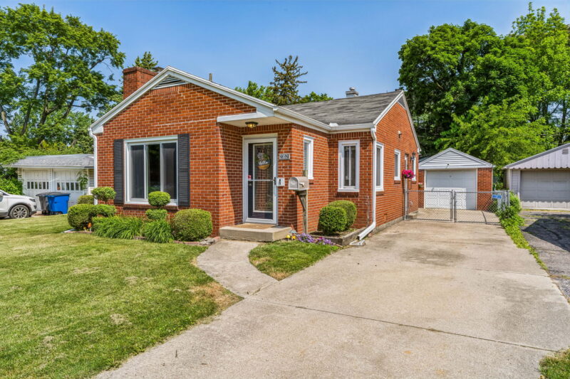 2352 Sherwood Ave, Toledo,
